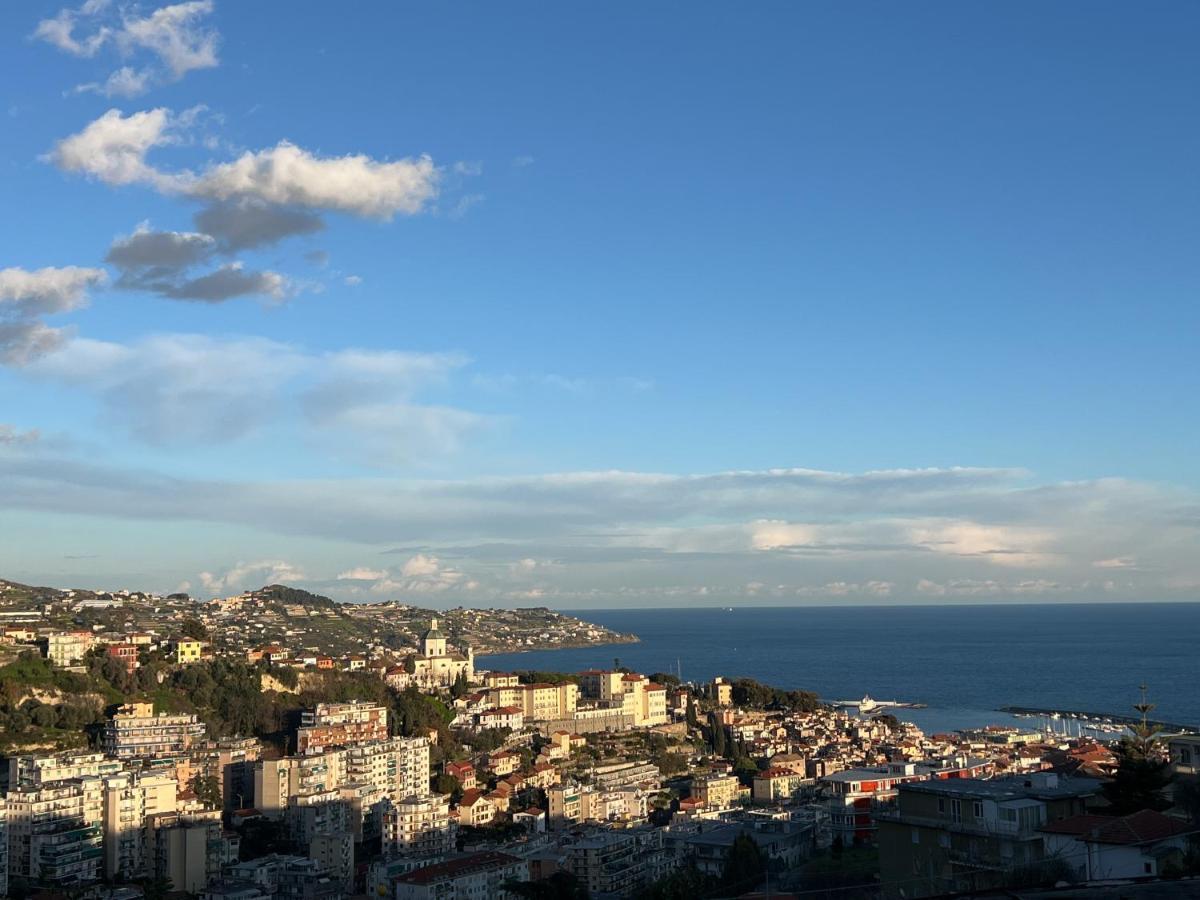 Appartamento In Collina Vista Mare Sanremo Esterno foto